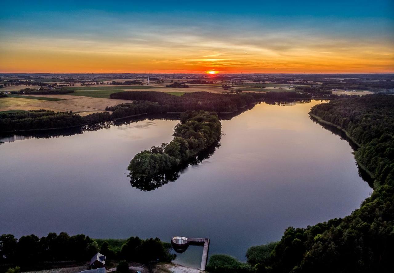 Pensjonat Dworek Polski Chojno  Экстерьер фото